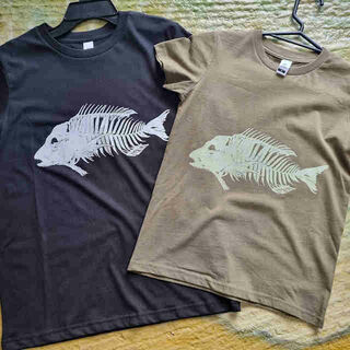Kids/Youth T-Shirt Snapper Fern Skeleton Print